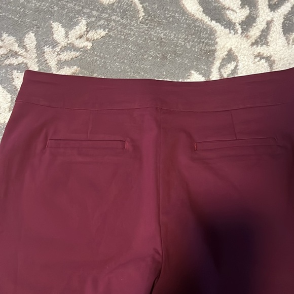 Eric casual wine colored pants. Stretchy. No pockets. New. Size 1X - Picture 7 of 7